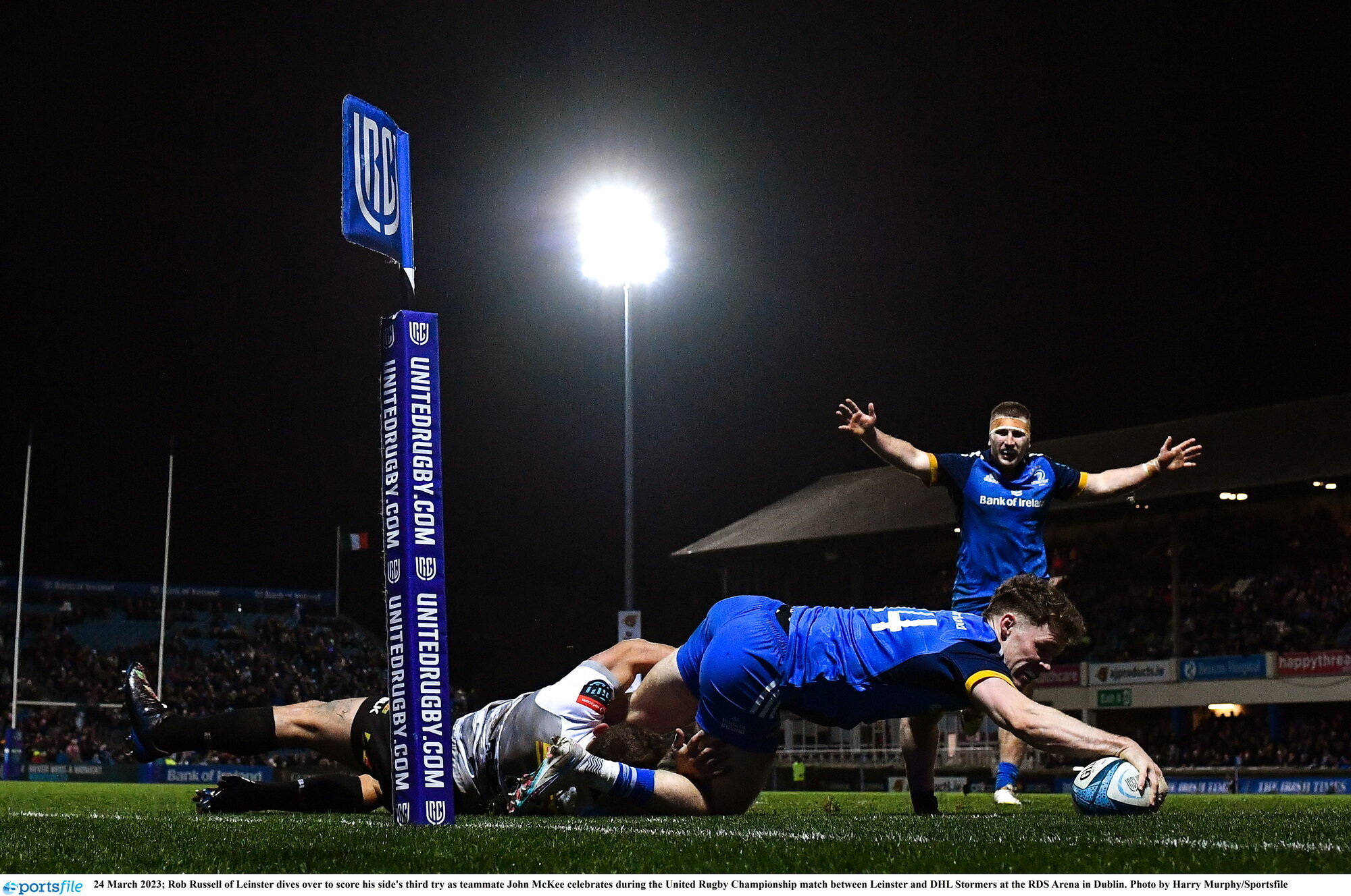 Under-strength Leinster draw with Stormers to clinch top spot 