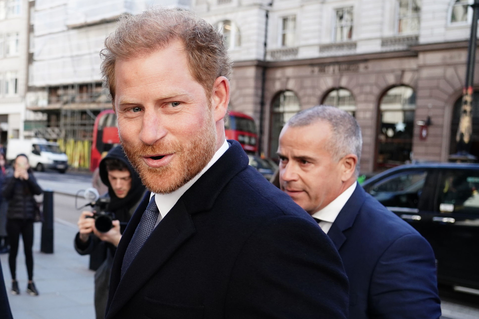 Prince Harry not expected to see Charles or William as he makes surprise return to UK