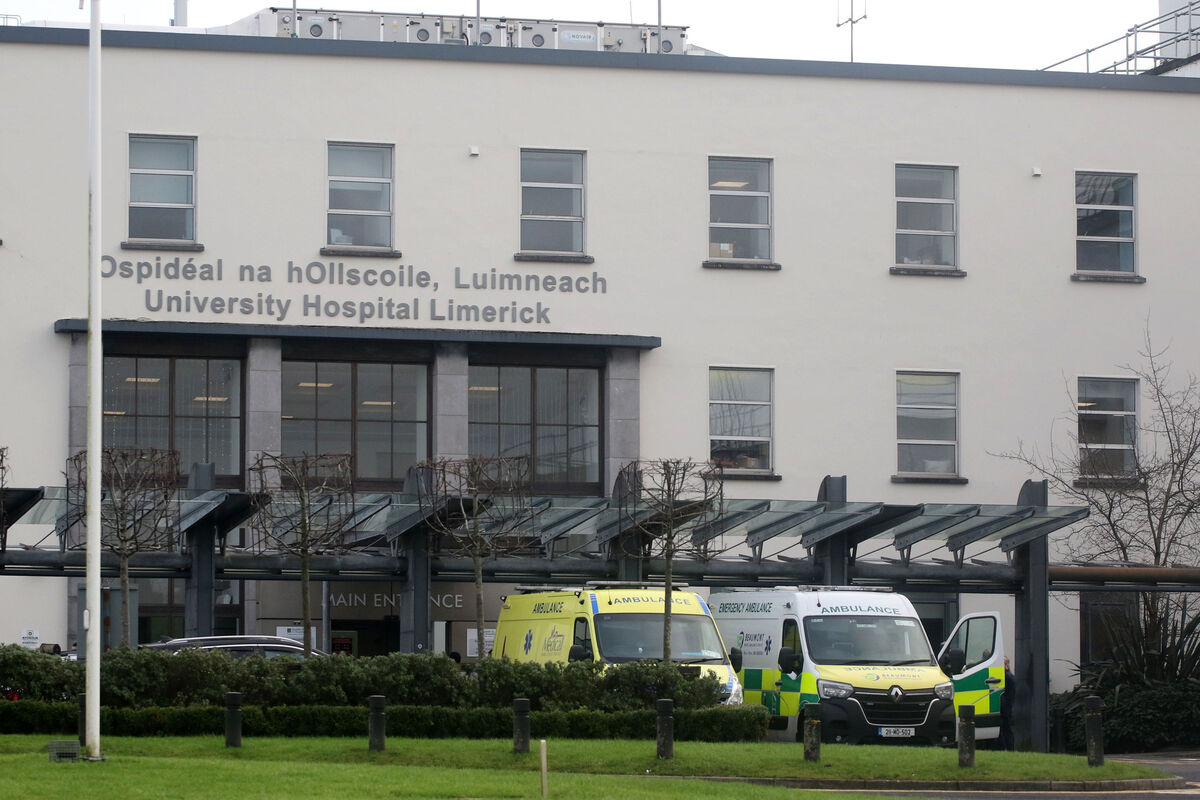  Dr Colin Peirce said 'this is the worst year it’s been for surgery in my time, and I’ve been here seven years'. Picture: Brendan Gleeson