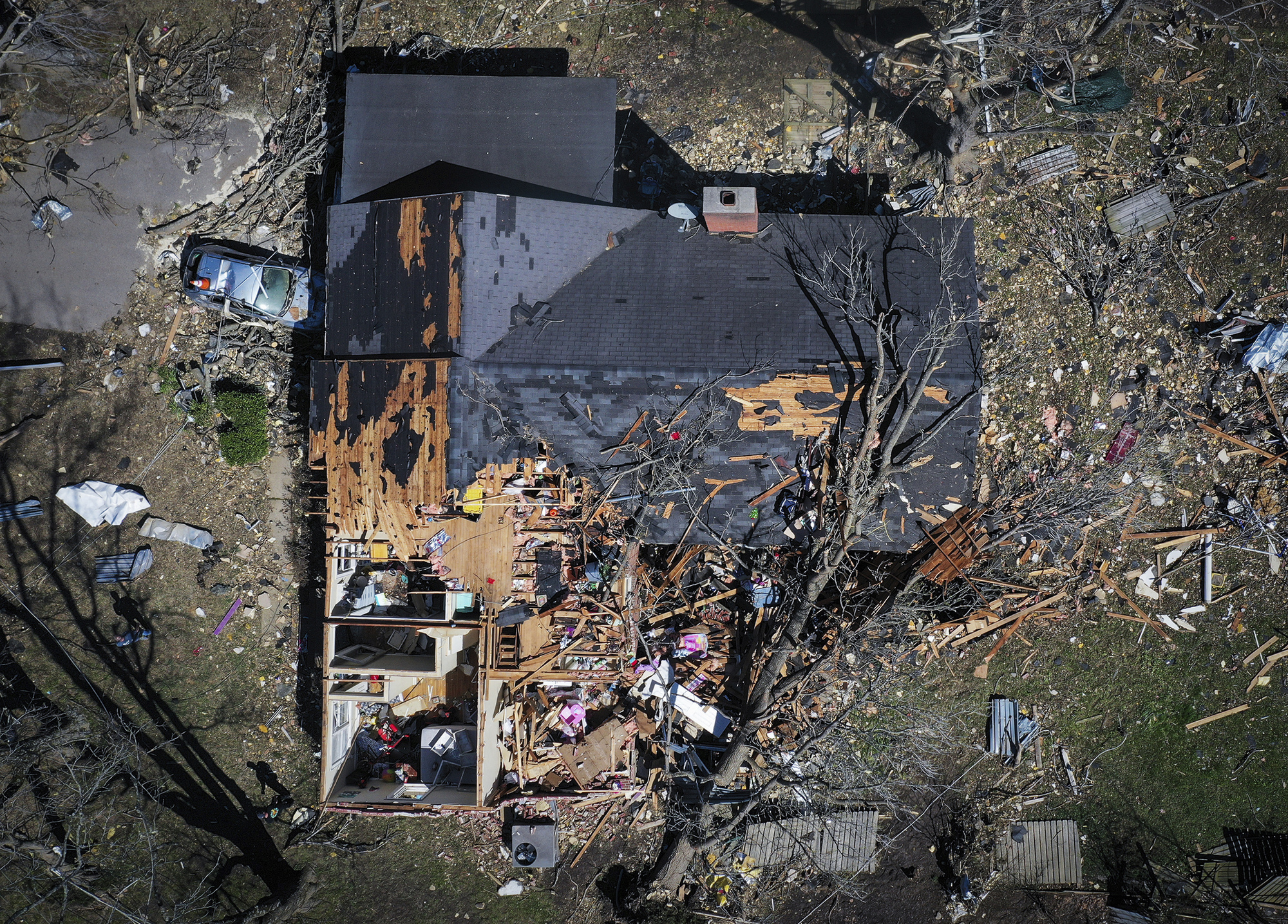 At least 26 dead after tornadoes tear path through US South and Midwest