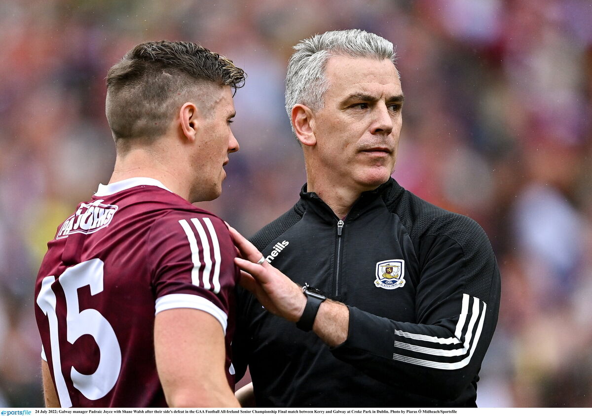 KEY MEN: Galway manager Padraic Joyce and Shane Walsh. Pic: Piaras Ó Mídheach/Sportsfile