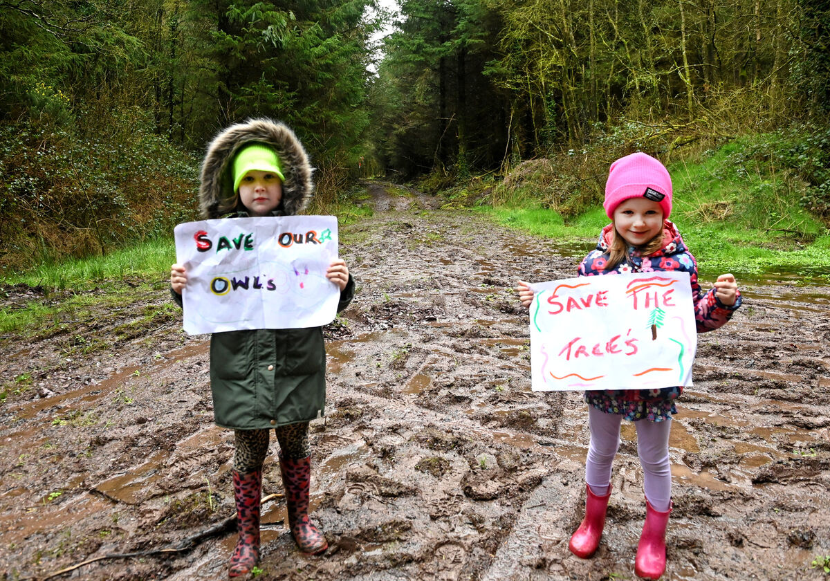 Emily and Jennifer Cronin objecting to the recycling centre at Ardnegeehy Woods in Watergrasshill. Picture: Eddie O'Hare