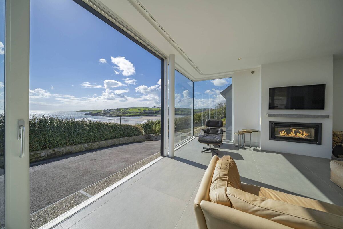 The all-weather money shot