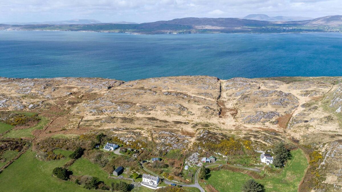 Less is more at Toormore €425k West Cork farm cottage upgraded by a boat builder and an artist - Vimarsana News
