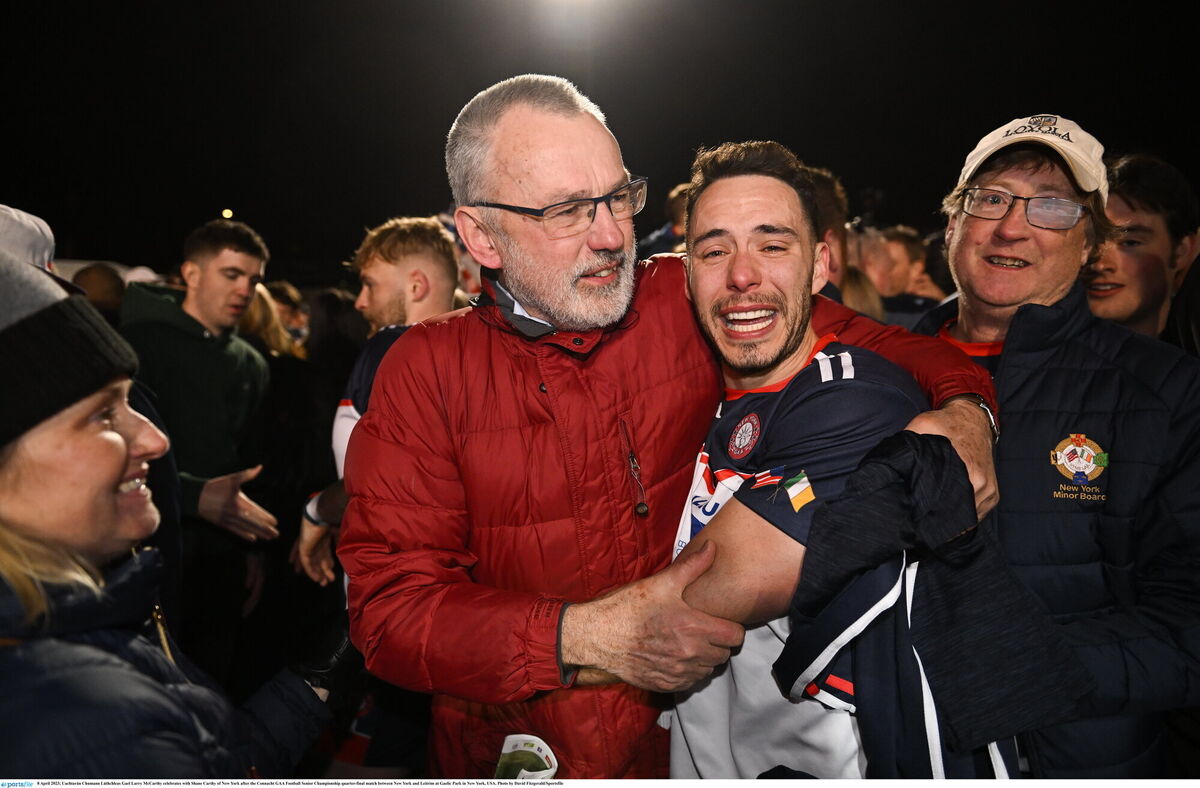 Uachtarán Chumann Lúthchleas Gael Larry McCarthy celebrates with Shane Carthy . Pic: David Fitzgerald/Sportsfile Uachtarán Chumann Lúthchleas Gael Larry McCarthy celebrates with Shane Carthy . Pic: David Fitzgerald/Sportsfile