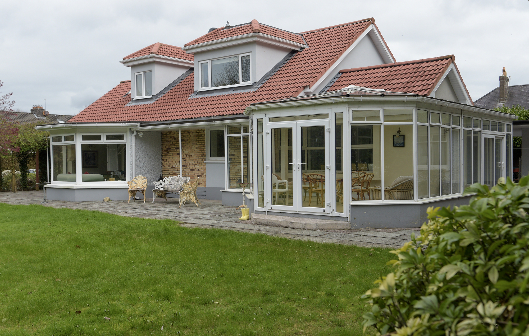 Very old meets very new at rebuilt €1.3m Cork home of the late auctioneer and antiques specialist Joe Woodward