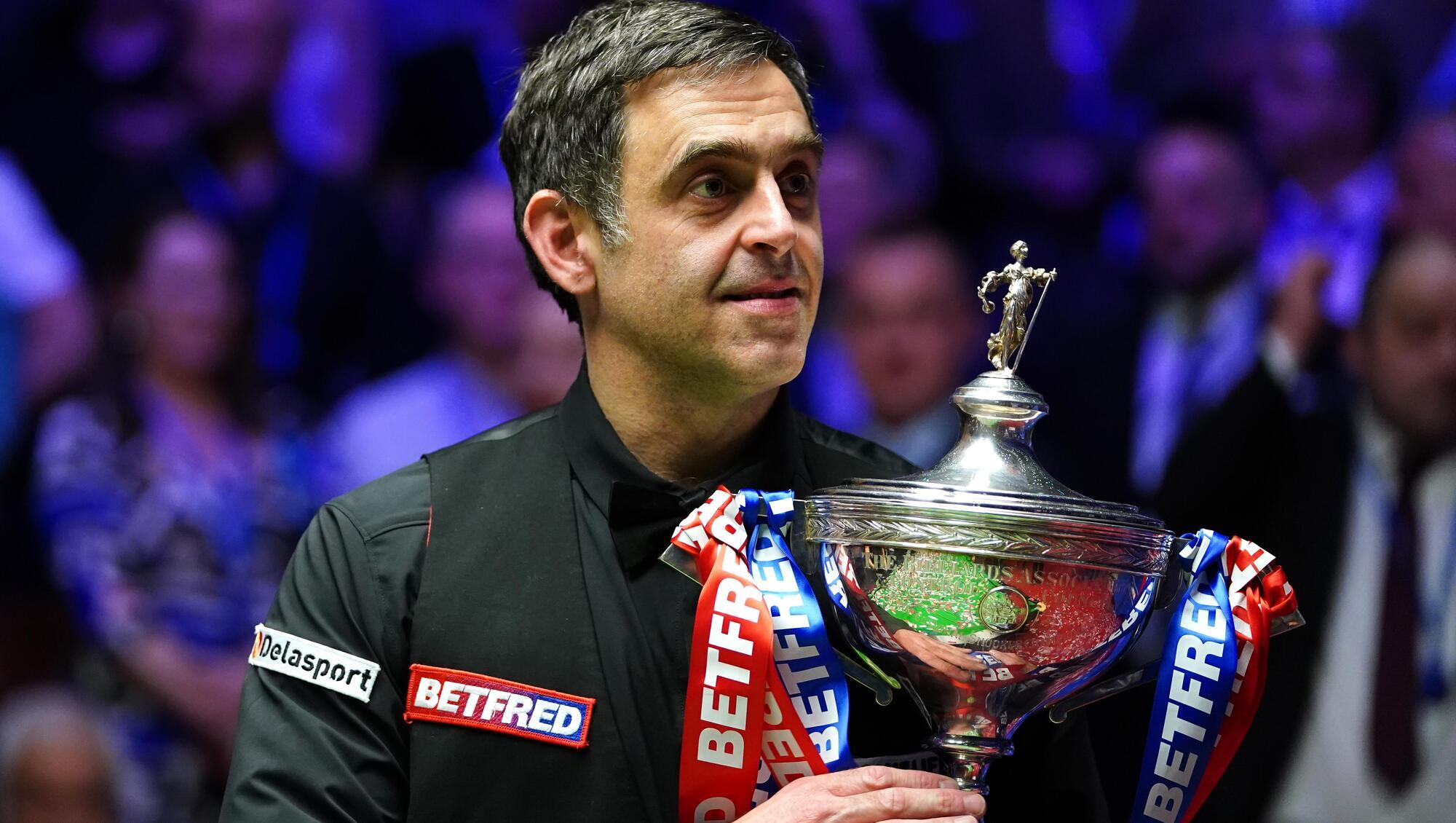 Ronnie O’Sullivan begins World Snooker Championship defence against Pang Junxu