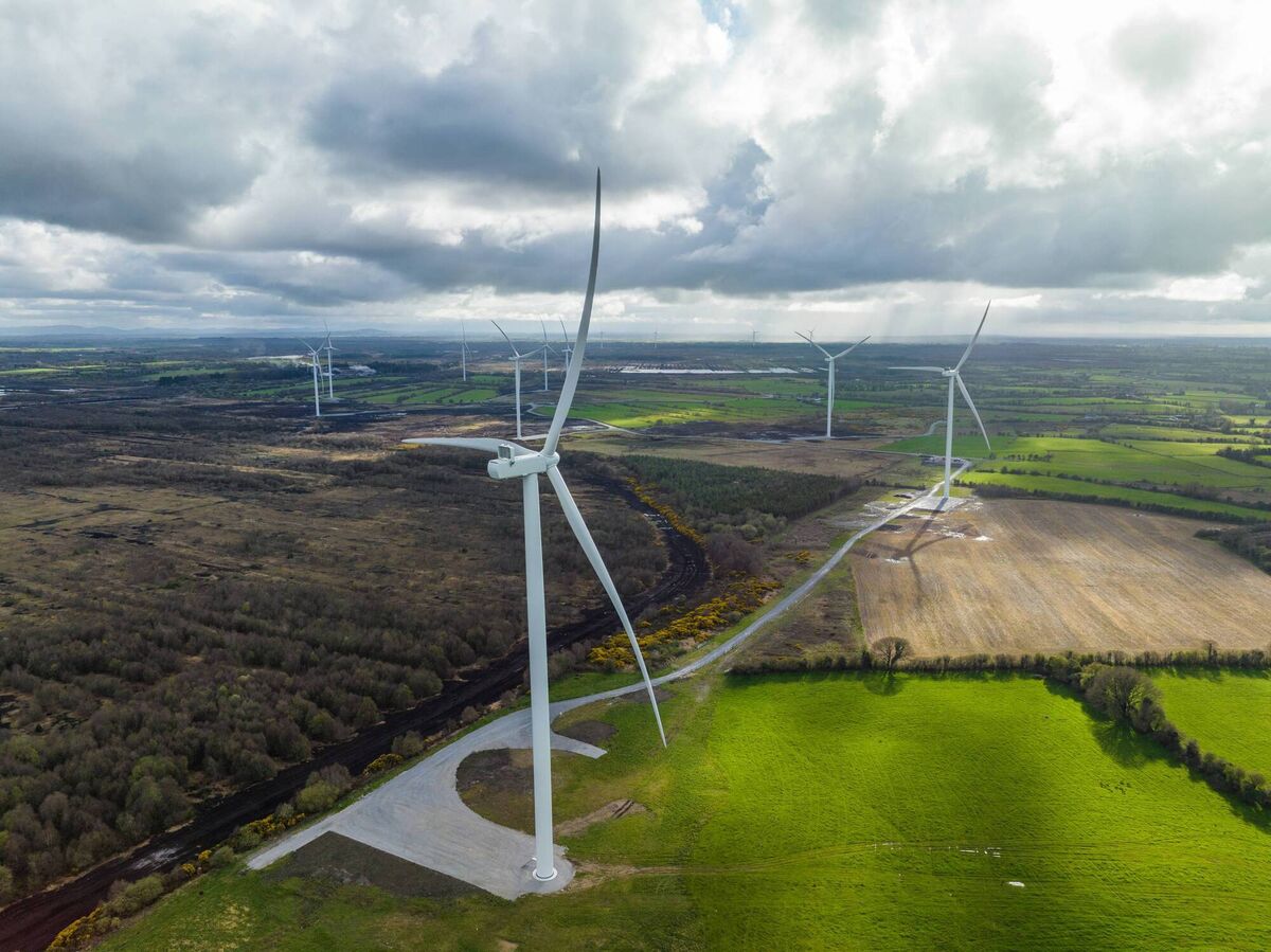 Statkraft Ireland is a renewable energy leader across onshore wind, offshore wind, solar, battery and grid services. It recently completed construction on Cloghan Wind Farm in Co. Offaly. The nine-turbine, 34MW project could power as many as 27,000 homes.