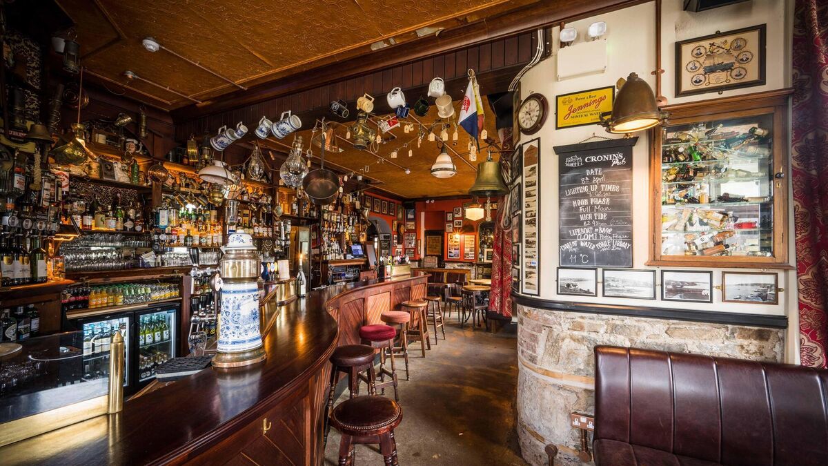 'Everyone comes in and has the craic and chat': What makes a great Irish pub? - Vimarsana News
