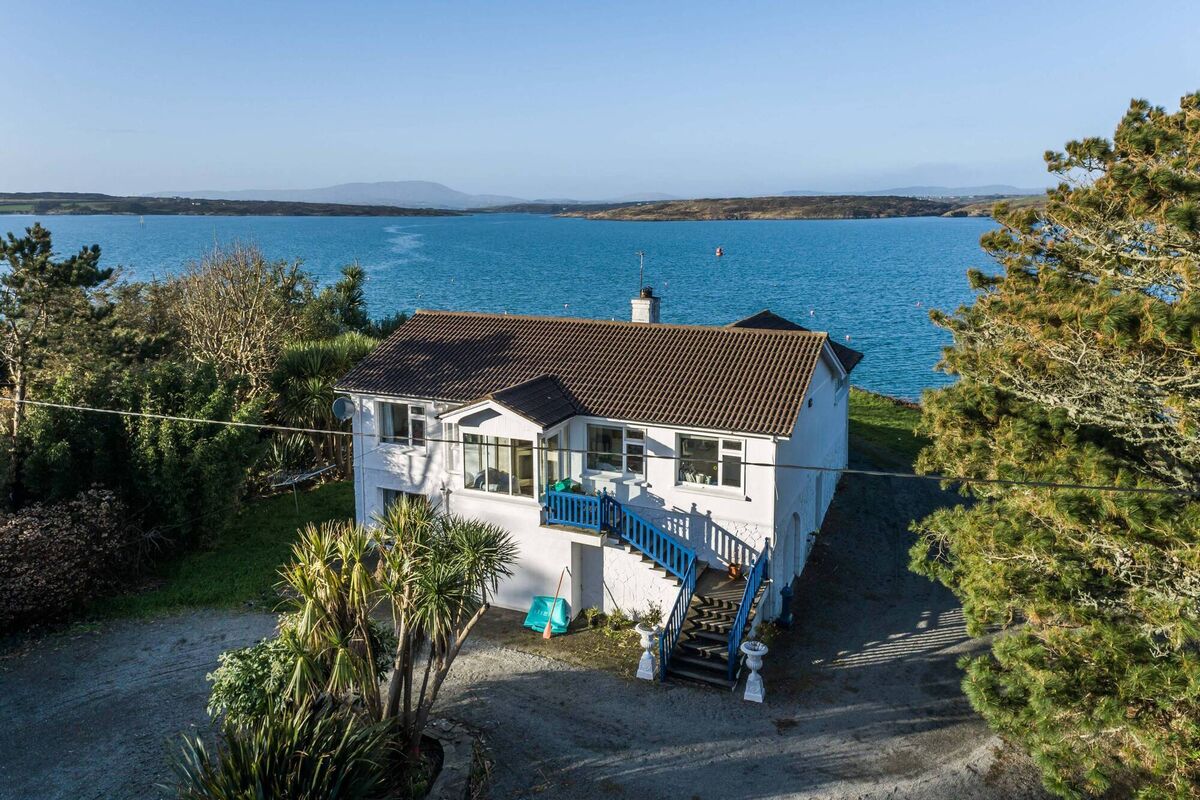 Clooney's setting Clooney's setting