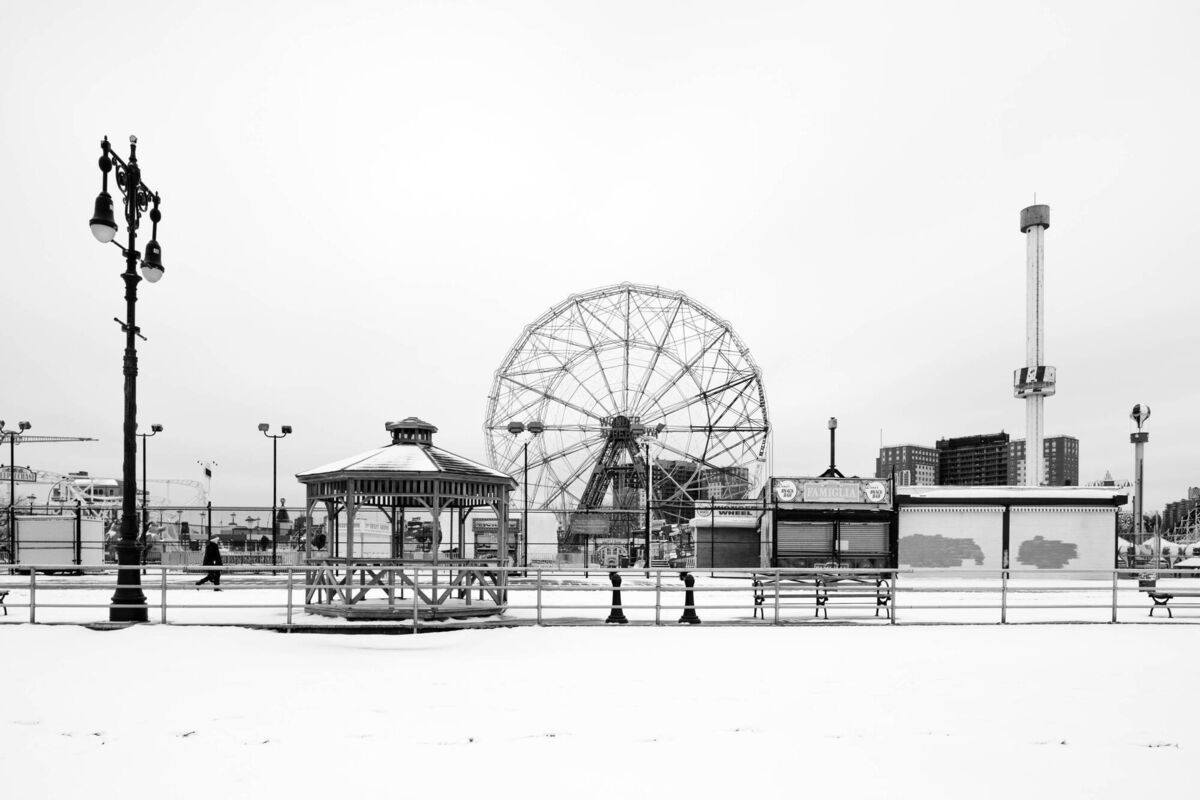 New York/Brooklyn's Coney Island is just across the Atlantic New York/Brooklyn's Coney Island is just across the Atlantic