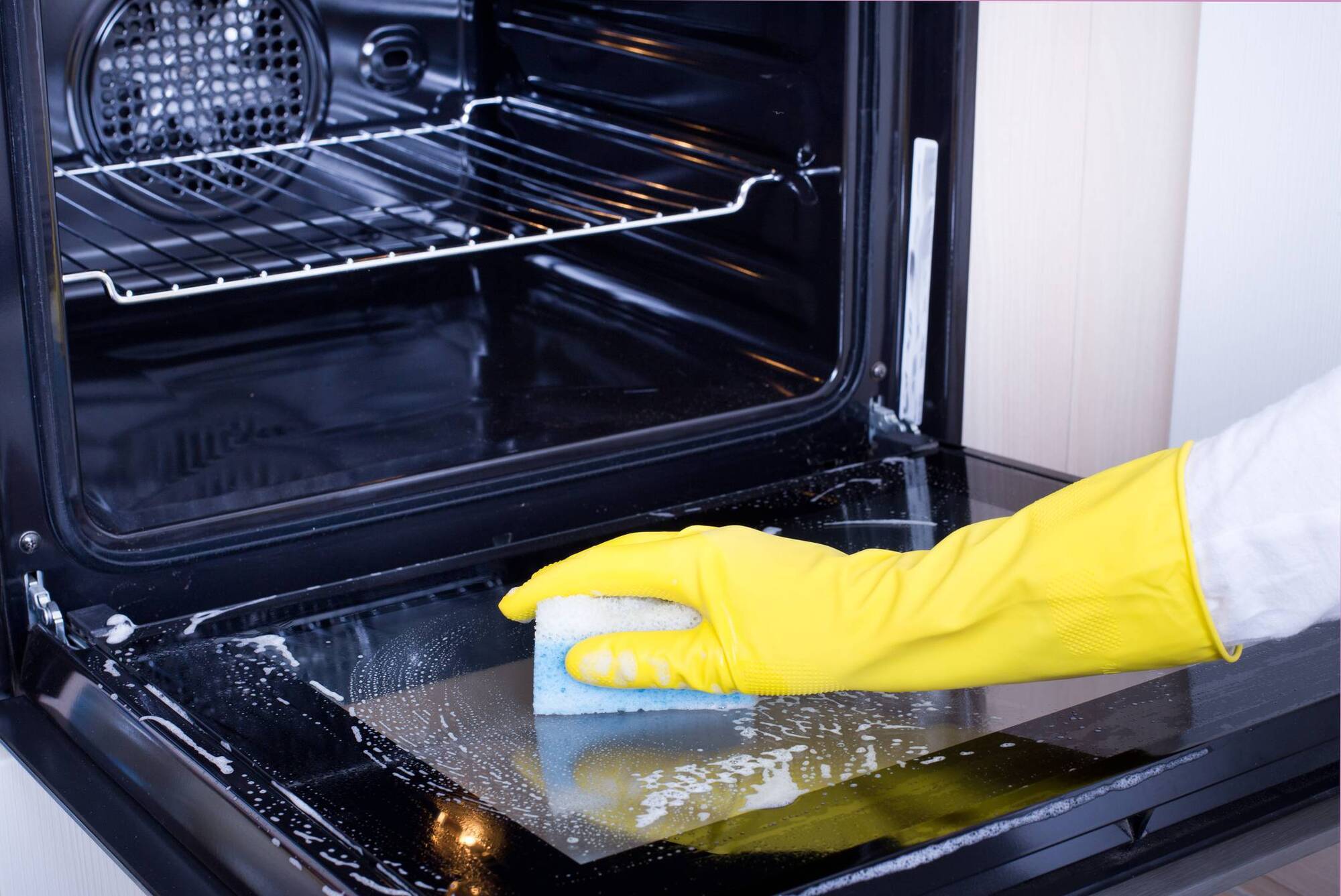 Old-fashioned advice for getting your ovens gleaming