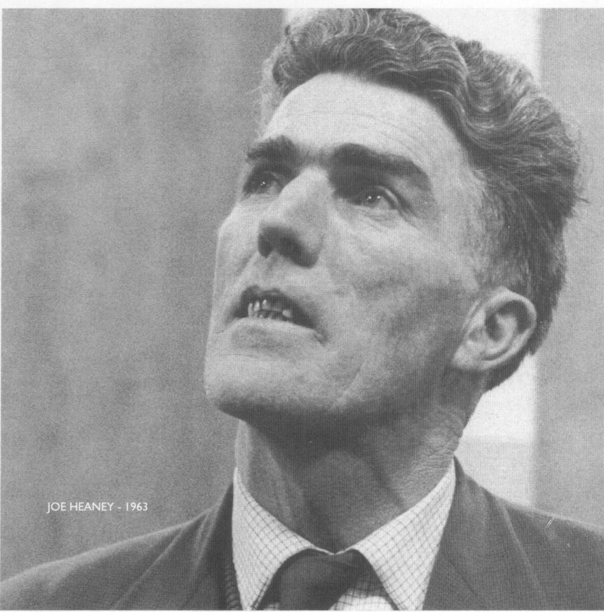 The great Seosamh O hÉanai: singing festival in his name is the home of a live broadcast; Friday, 9.15am; R na G