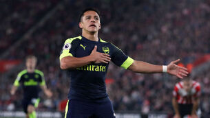 Alexis Sanchez magic keeps Arsenal in hunt for top four finish