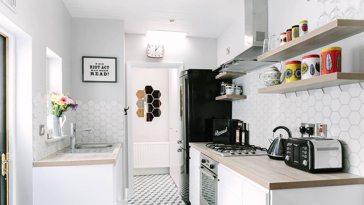 Dee Coleman: 'As an interior designer, it helps if you are nosy' - Vimarsana News