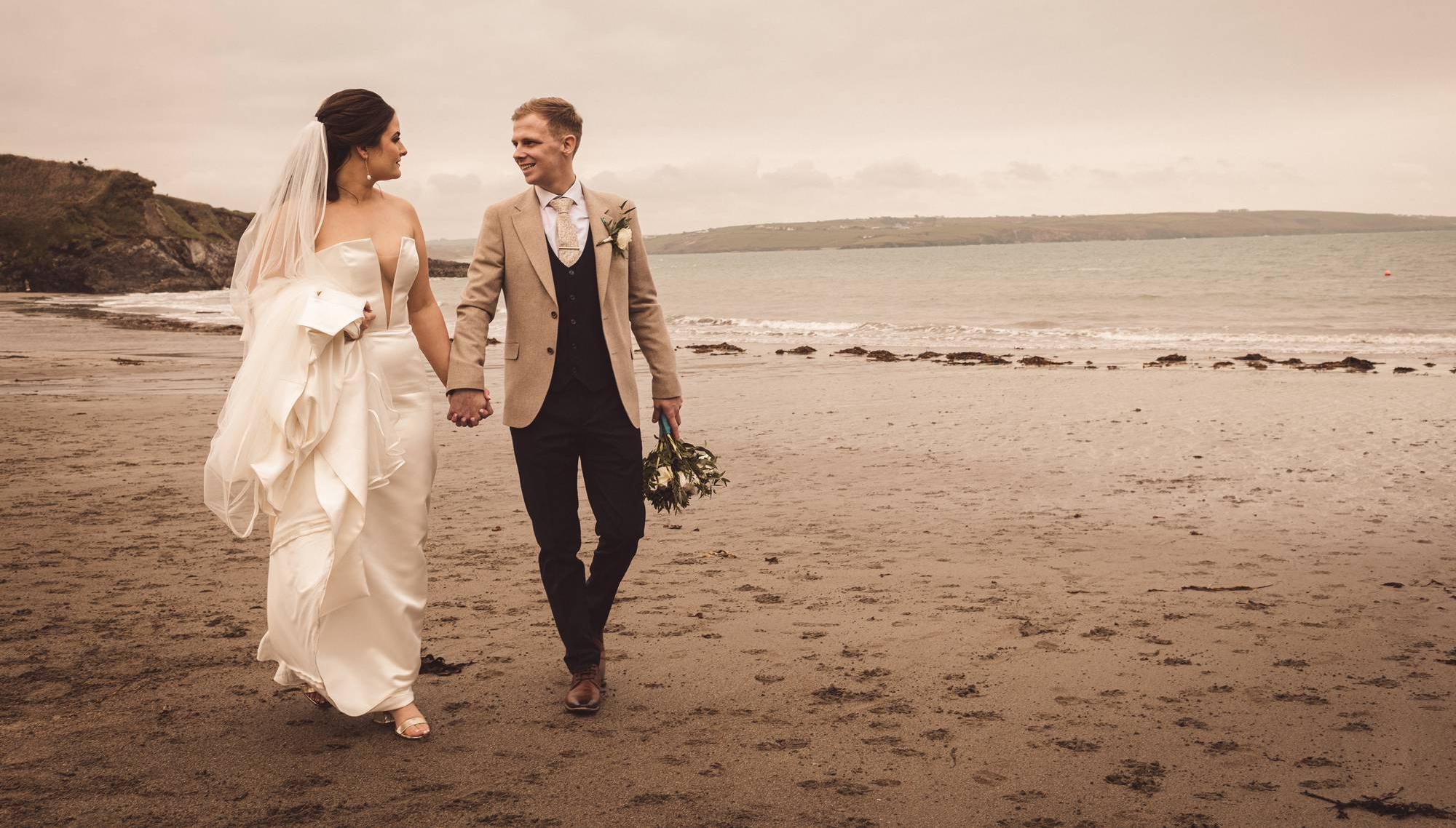 Wedding of the Week: Fun, intimate, and dreamlike day out for Becky and Kelvin