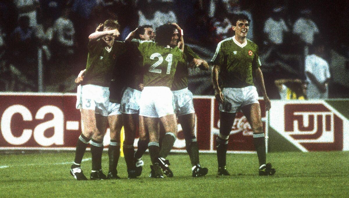 FAMOUS RESULT: Kevin Sheedy of Republic of Ireland, 2nd from left, celebrates after scoring his side's goal with team-mates Steve Staunton, Ray Houghton, Andy Townsend and Tony Cascarino during the FIFA World Cup 1990 Group F match between England and Republic of Ireland. Photo by Ray McManus/Sportsfile