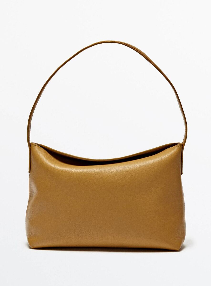 New ‘90s Nappa leather shoulder bag, Massimo Dutti, €79.95