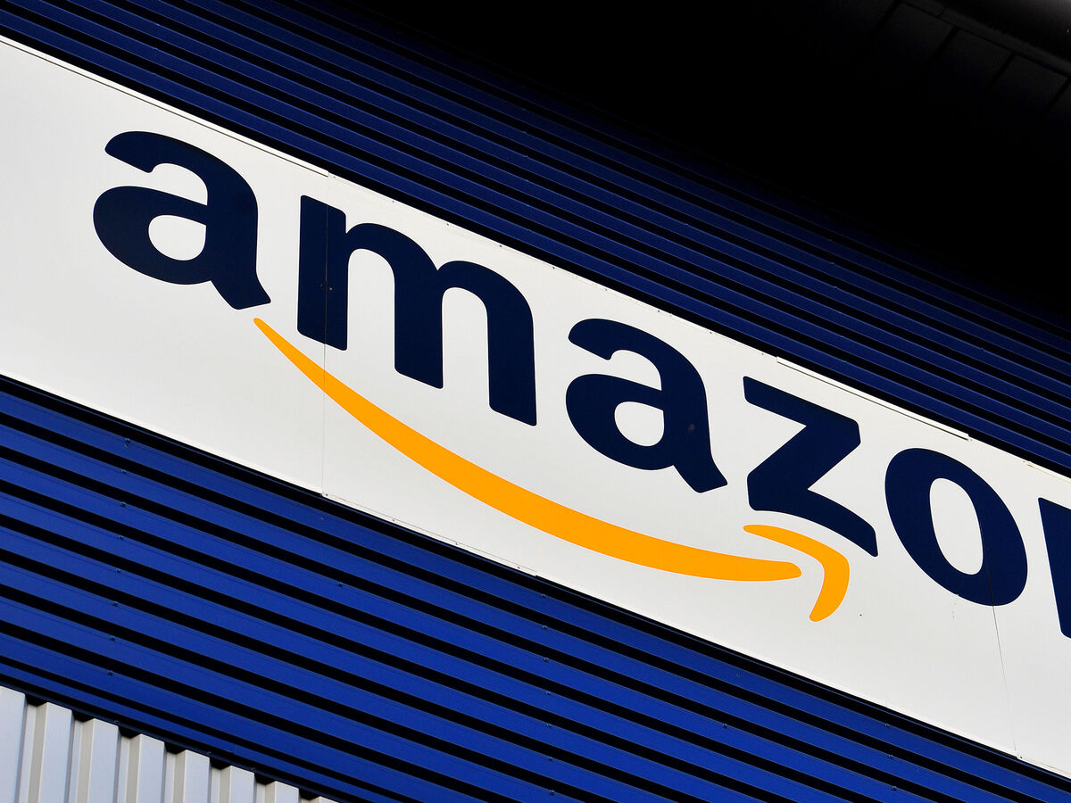 Amazon workers in UK start voting on whether to strike over pay