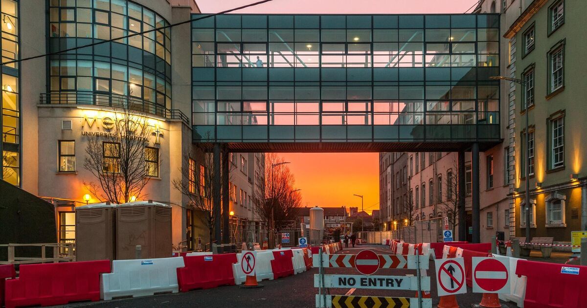 Cork City traffic diversions due to movement of MRI unit from Mercy