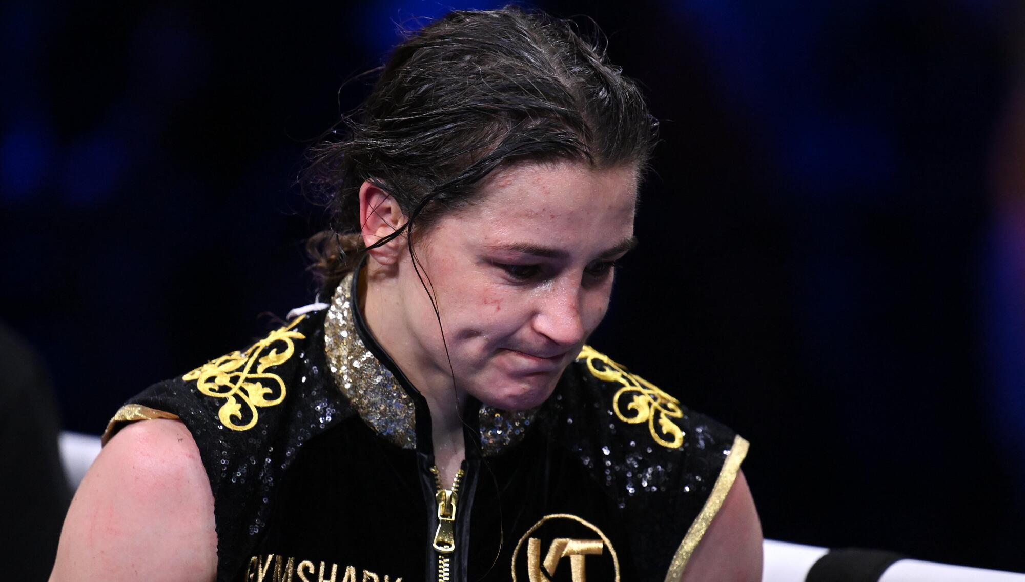 Katie Taylor suffers first pro defeat as classy Cameron spoils homecoming