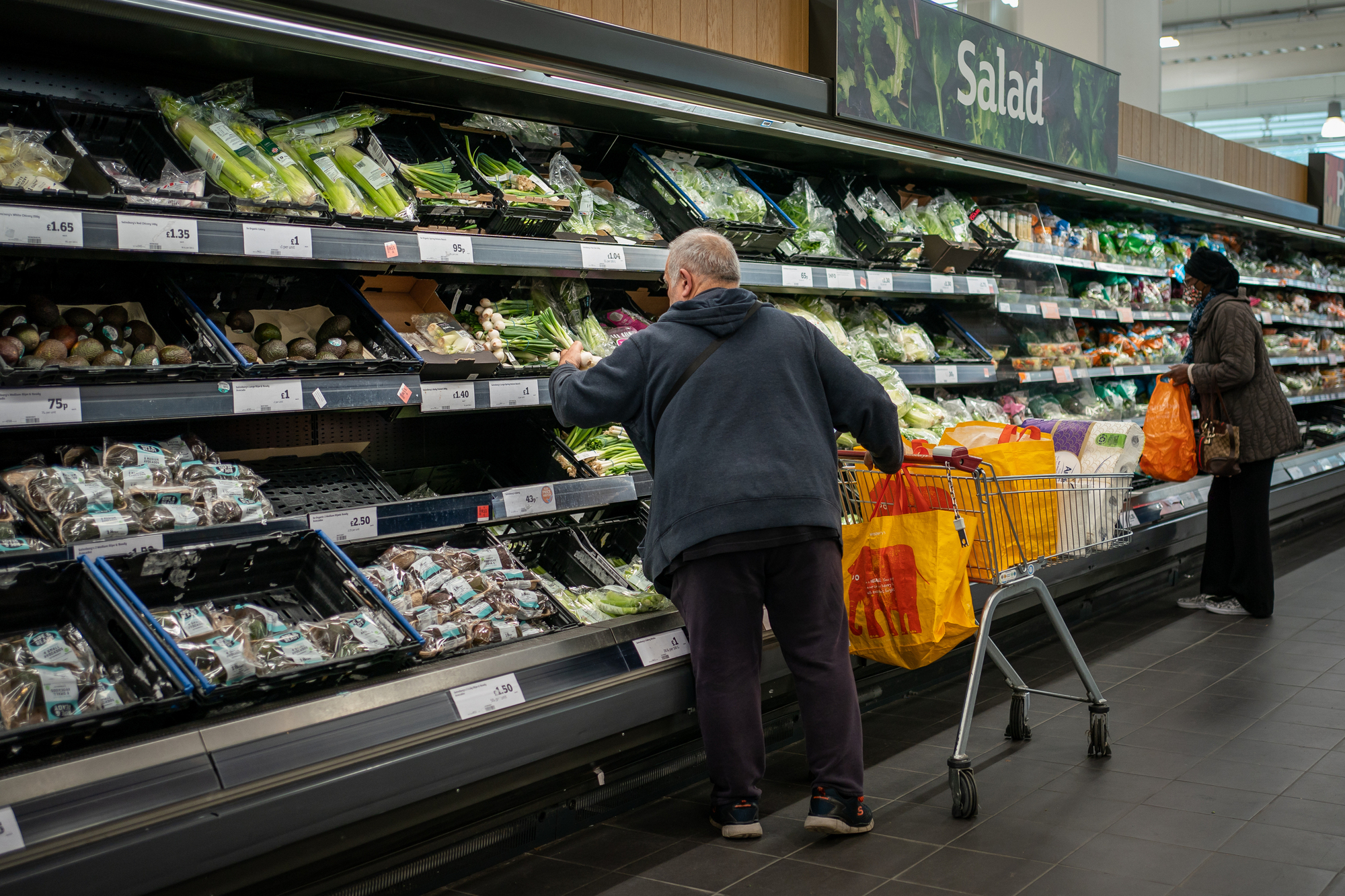 Food inflation growing despite fourth monthly fall in wholesale electricity 