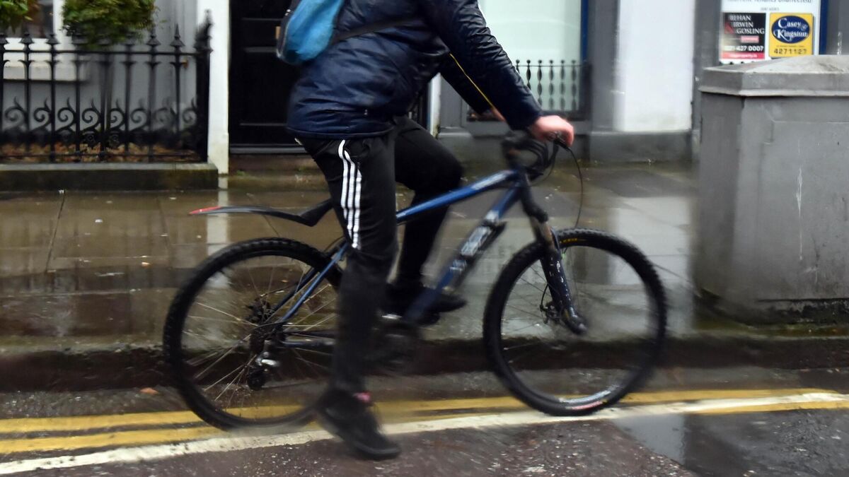 Cork cyclist disqualified from driving convicted over drunken behaviour - Vimarsana News