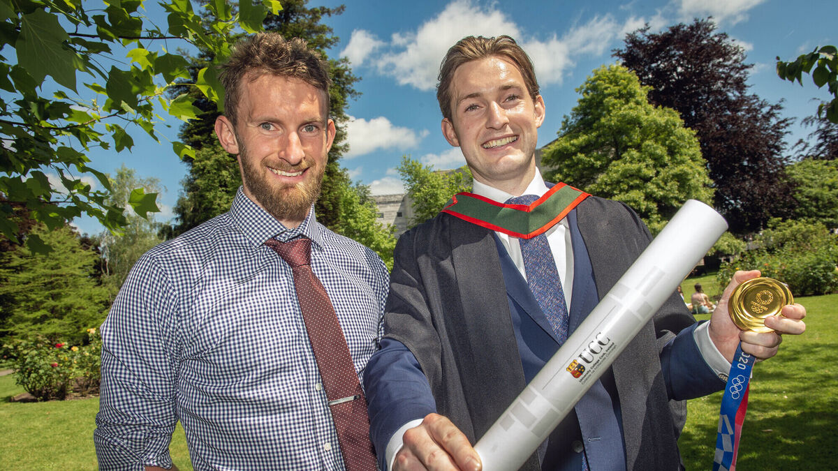 'Dr' Paul O'Donovan swaps Olympic gold medal for gown as he graduates from UCC - Vimarsana News
