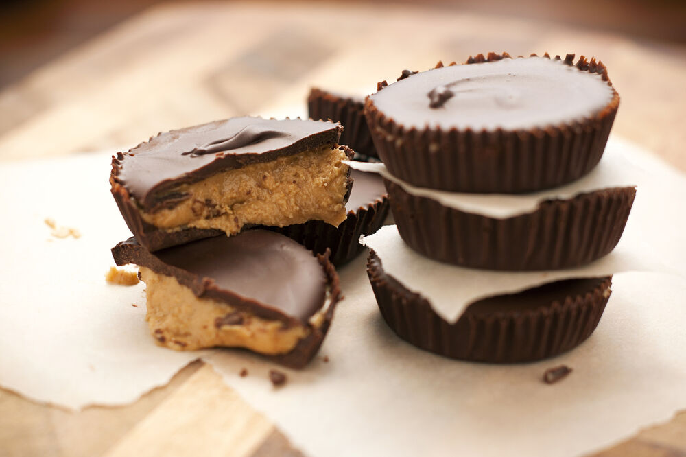 Chocolate peanut butter cups