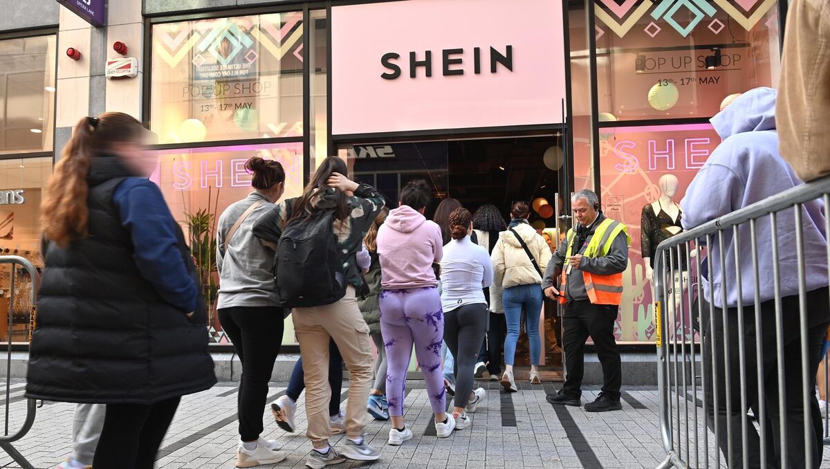  The doors of SHEIN the online shopping brand opened its pop-up shop on Opera Lane, Cork, with the first people queueing from four in the morning. Picture: Dan Linehan
