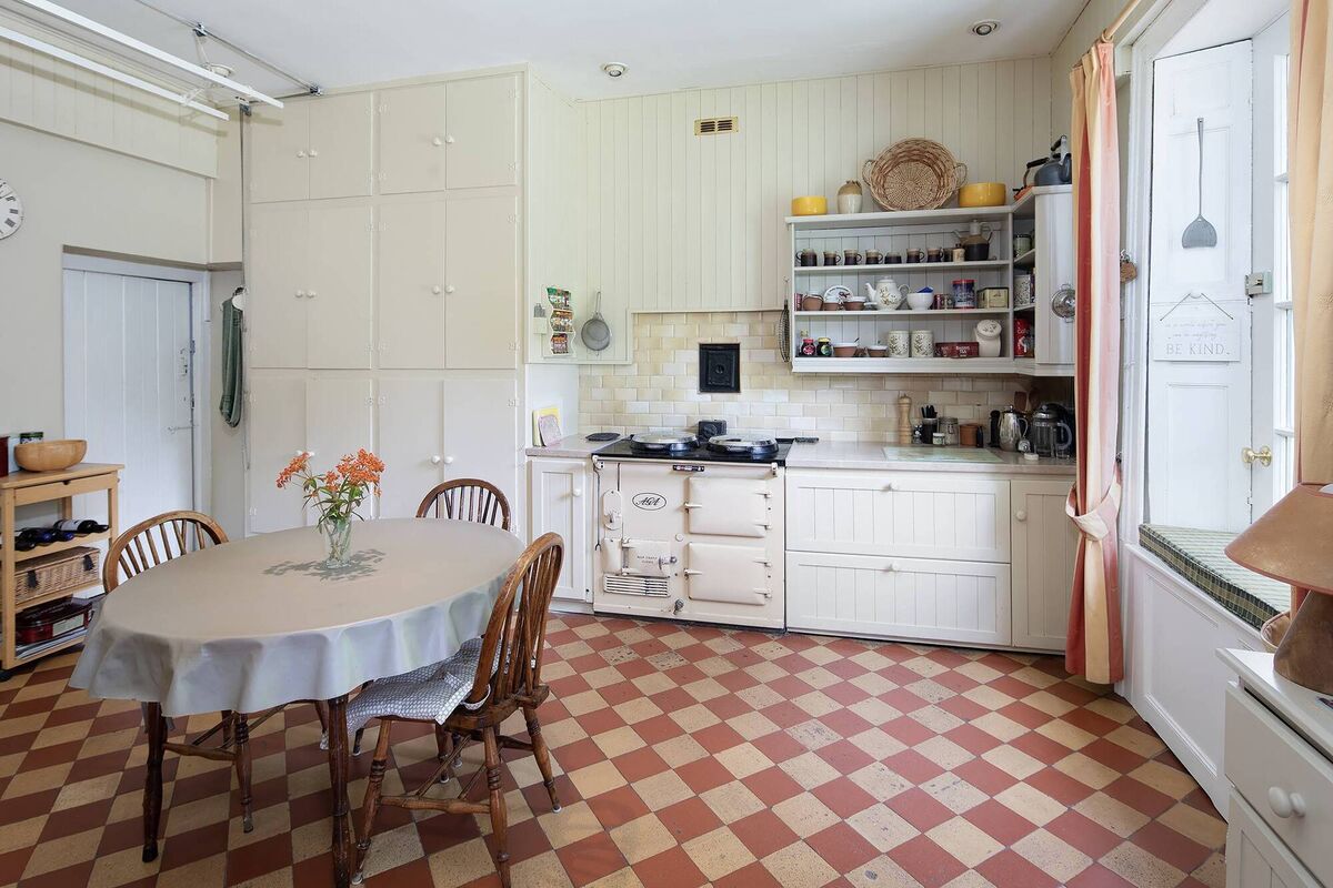 Kitchen with Aga