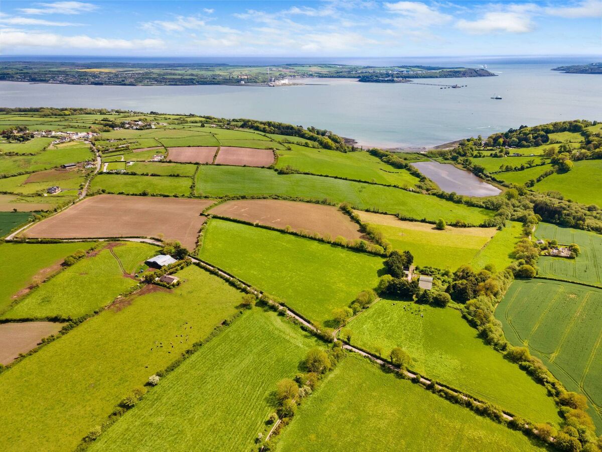 Setting, showing Cuskinny Nature Reserve which is not part of the estate sale