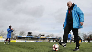 Wenger should go, says former Arsenal captain