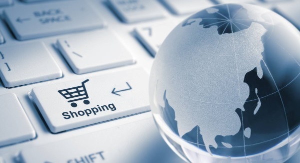 Figures show online retail replacing high street shopping