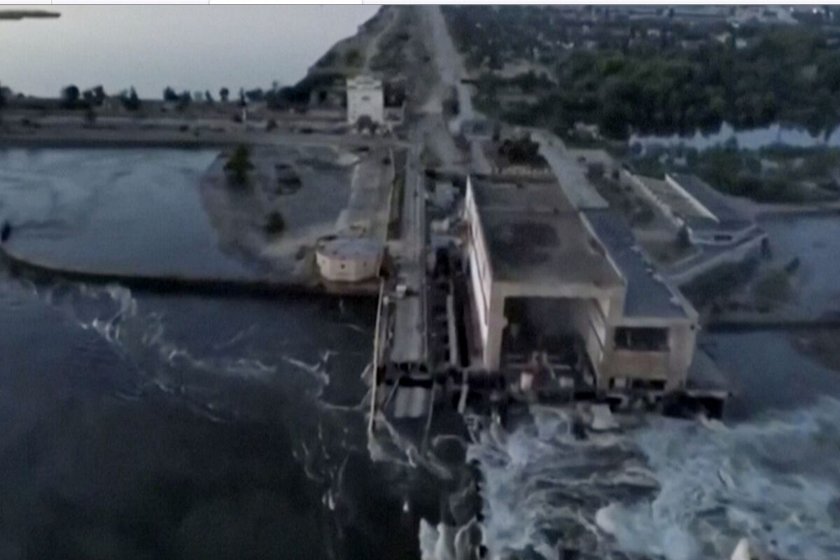 The damaged Kakhovka dam near Kherson, Ukraine, Tuesday, June 6, 2023. Picture: Ukraine's Presidential Office via AP The damaged Kakhovka dam near Kherson, Ukraine, Tuesday, June 6, 2023. Picture: Ukraine's Presidential Office via AP