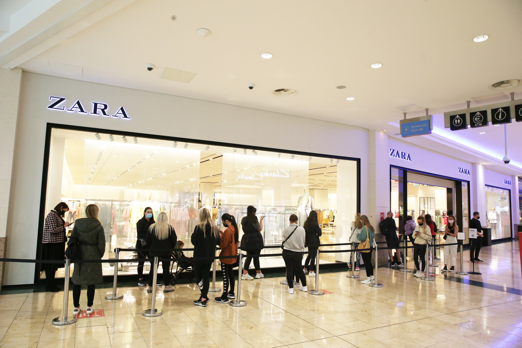 Zara-owner Inditex Q1 profit beats forecasts as sale boon continues