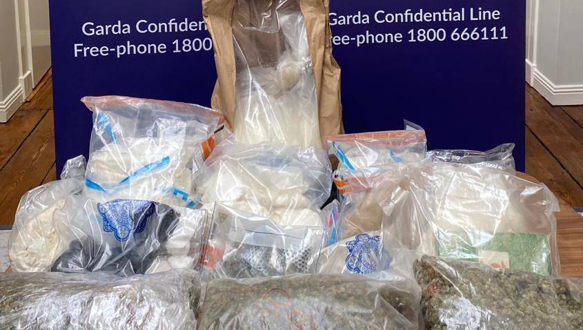 Two arrested after drugs worth almost €1.3m seized in Kildare