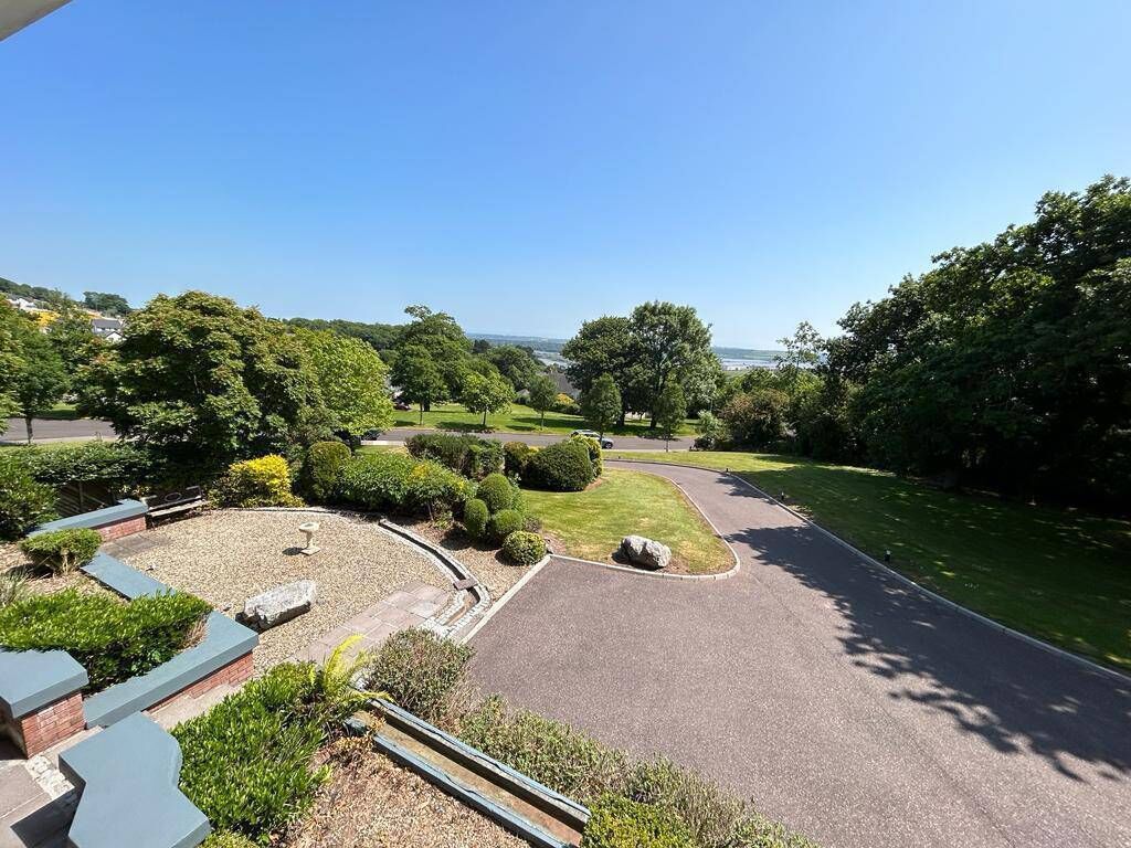 House faces down towards the harbour