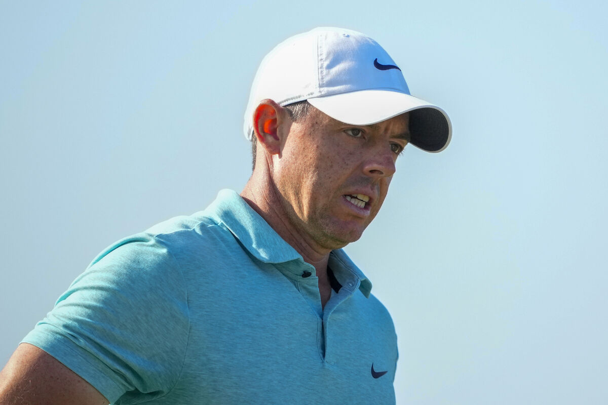 Rory McIlroy reacts after missing a putt on the 14th hole during the final round of the U.S. Open golf tournament at Los Angeles Country Club on Sunday, June 18, 2023, in Los Angeles. (AP Photo/Lindsey Wasson)