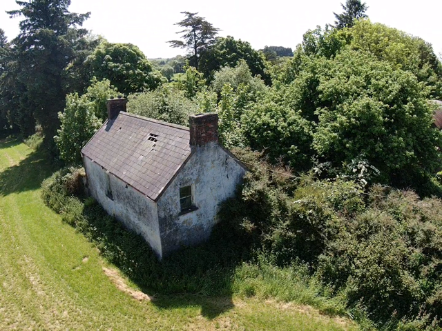 The house qualifies for the newly-increased renovation grant of €70,000 The house qualifies for the newly-increased renovation grant of €70,000