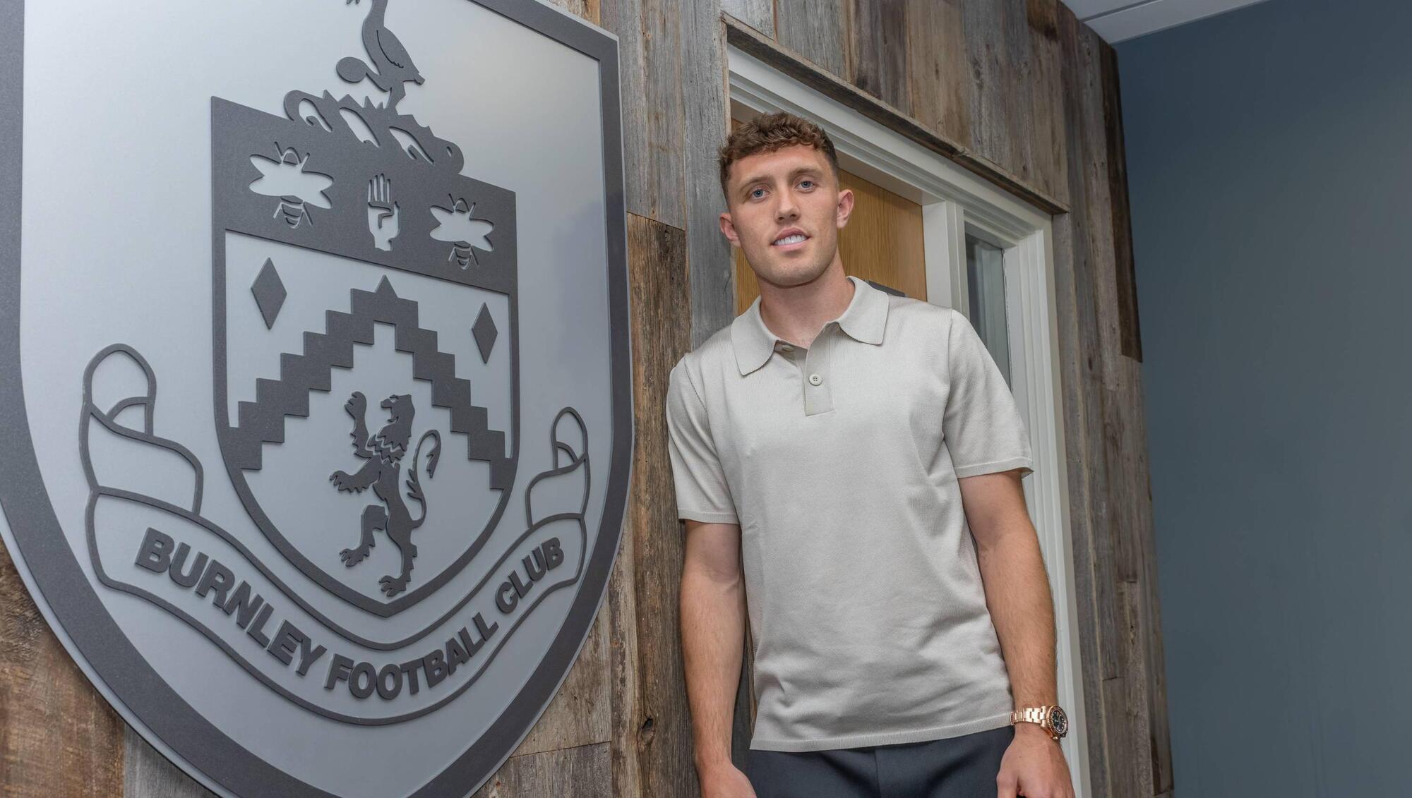 Dara O'Shea officially joins Burnley on a four-year deal