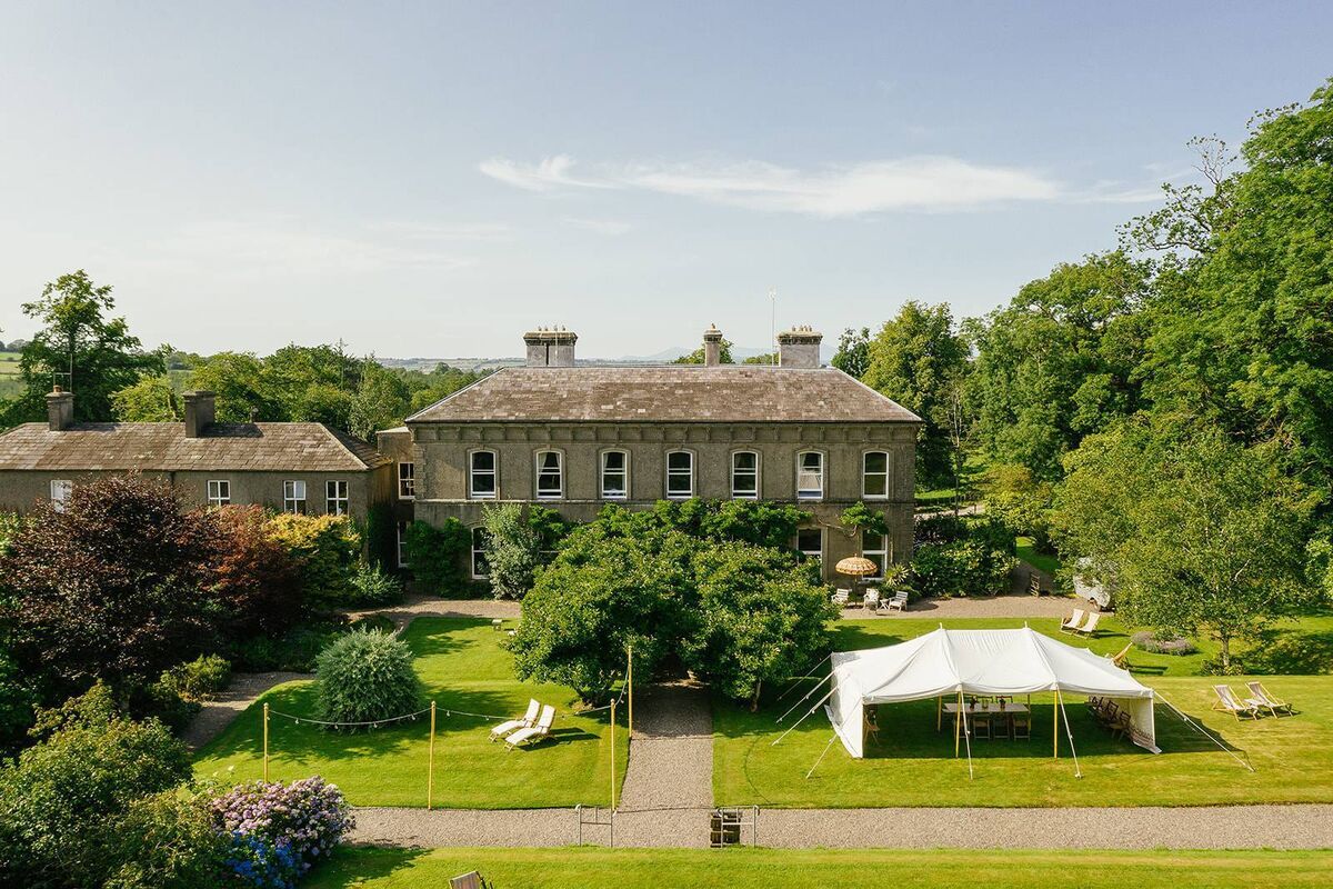 Ballyvolane House hosts Robert O'Byrne aka The Irish Aesthete for a wonderful evening conversation and dinner on Friday 30th June