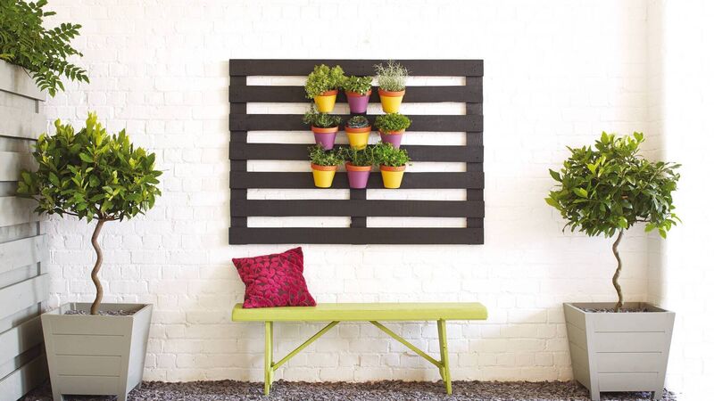 How to paint your garden fence like a pro this summer How to paint your garden fence like a pro this summer