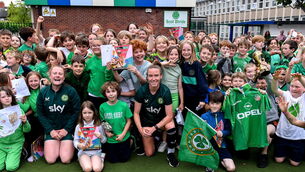 <p>HEROES WELCOME: Republic of Ireland WNT internationals Claire O'Riordan and Amber Barrett during a visit to Scoil Bhríde Ranelagh in Dublin. Pic: Piaras Ó Mídheach/Sportsfile</p>