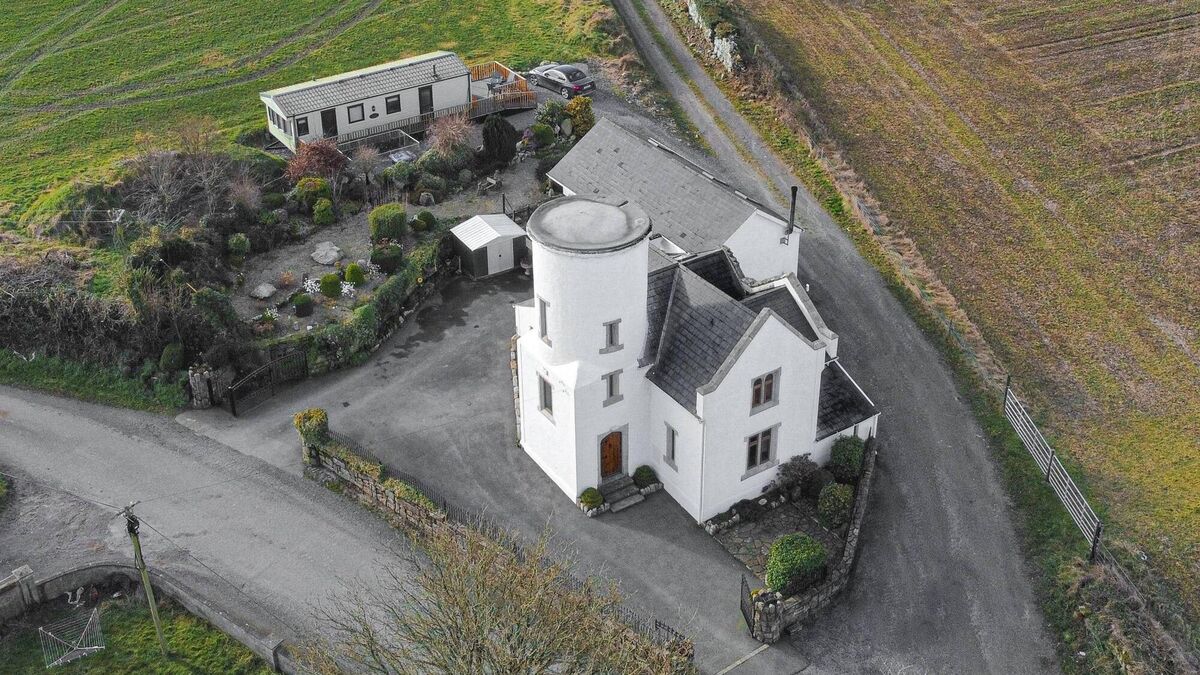 City to Country: €460,000 Dublin 7 mid-terrace or 3-bedroom Carlow tower house - Vimarsana News