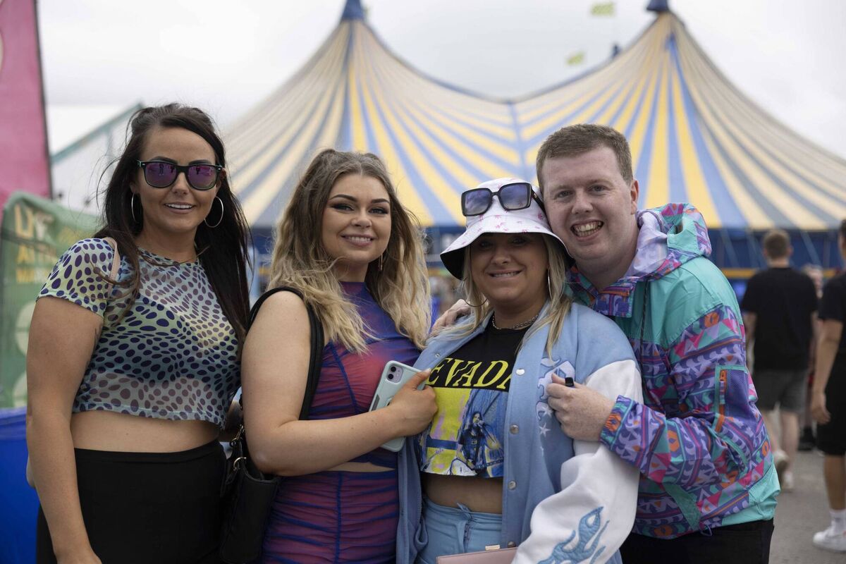 Pictured: Caroline Welch from Togher, Chloe &amp; Kathlyn Morrissey from Greenmount and Warren Sheehan from Blackrock.