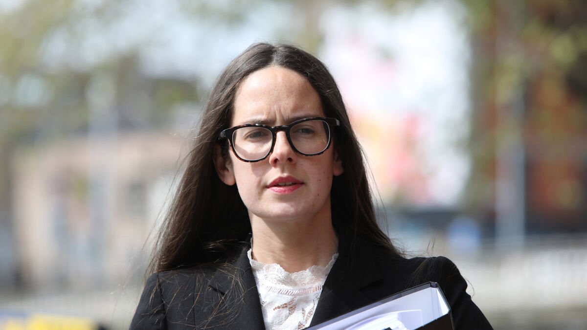 Ammi Burke's behaviour in court 'extraordinarily unusual and unprecedented', judge says - Vimarsana News