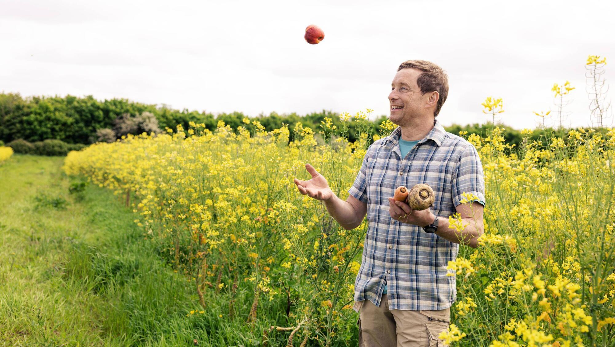 The Keavey's said that with growers unable to compete on price as supermarkets stock their shelves with cheaper produce imported from abroad, their farm and the eight other growers its business supports now form part of just 1% of farms in Ireland to still be using their land to harvest vegetables. Picture: Kirsty Lyons