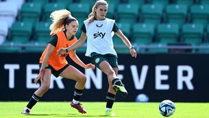 <p>CLASSY: Jamie Finn and Leanne Kiernan, left, during a Republic of Ireland women training session at Tallaght Stadium in Dublin. Photo by Stephen McCarthy/Sportsfile</p>