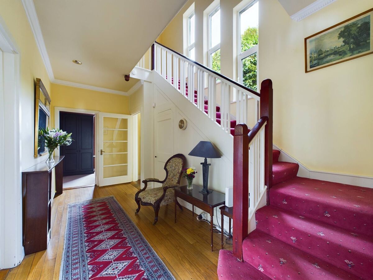 High ceiling interiors and quality, original early to mid-1900s finishes High ceiling interiors and quality, original early to mid-1900s finishes